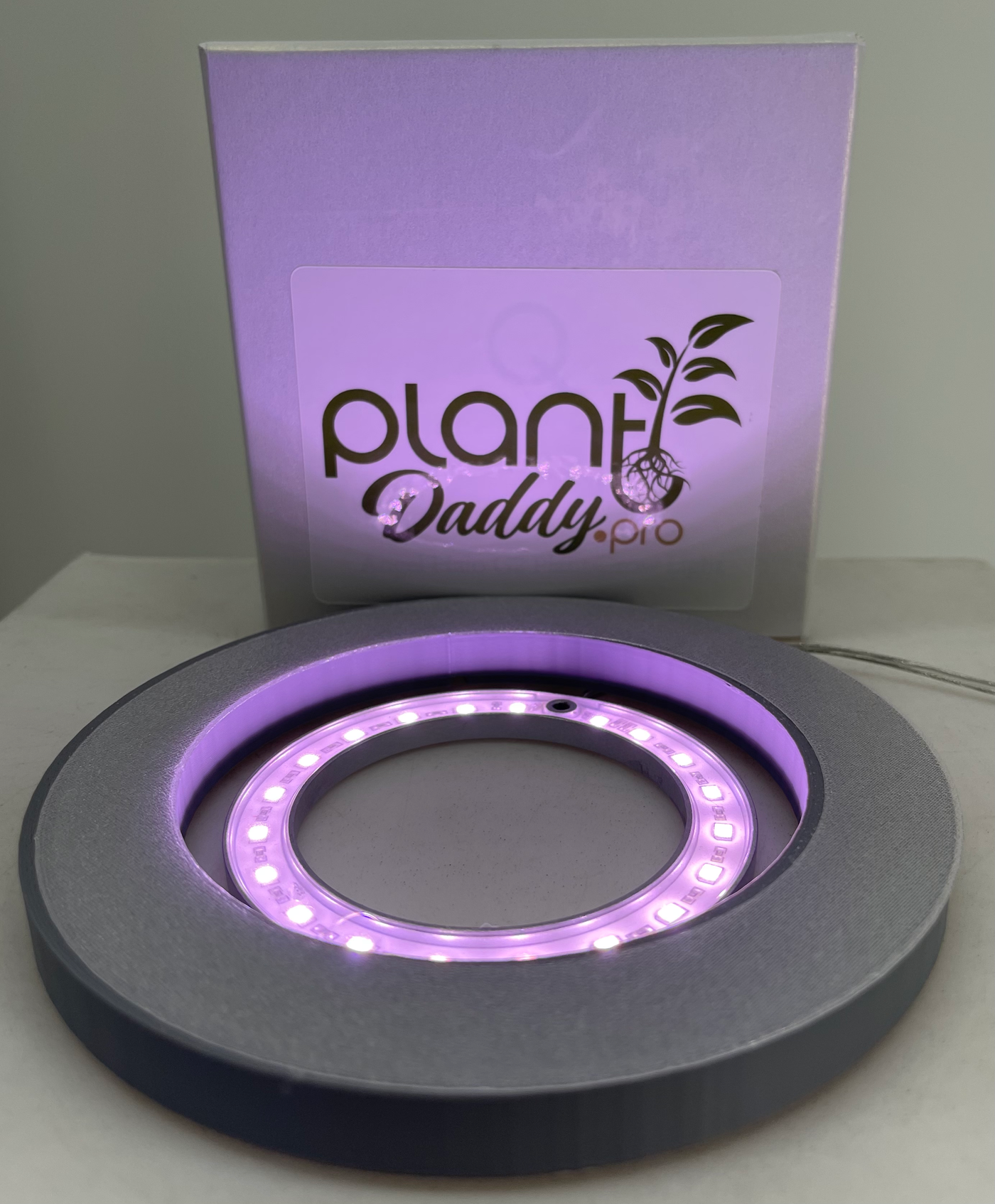 $5.00 off Plant Daddy Hydro Disc/Light Combo. Normal Price $34.95 Sale Price $29.95