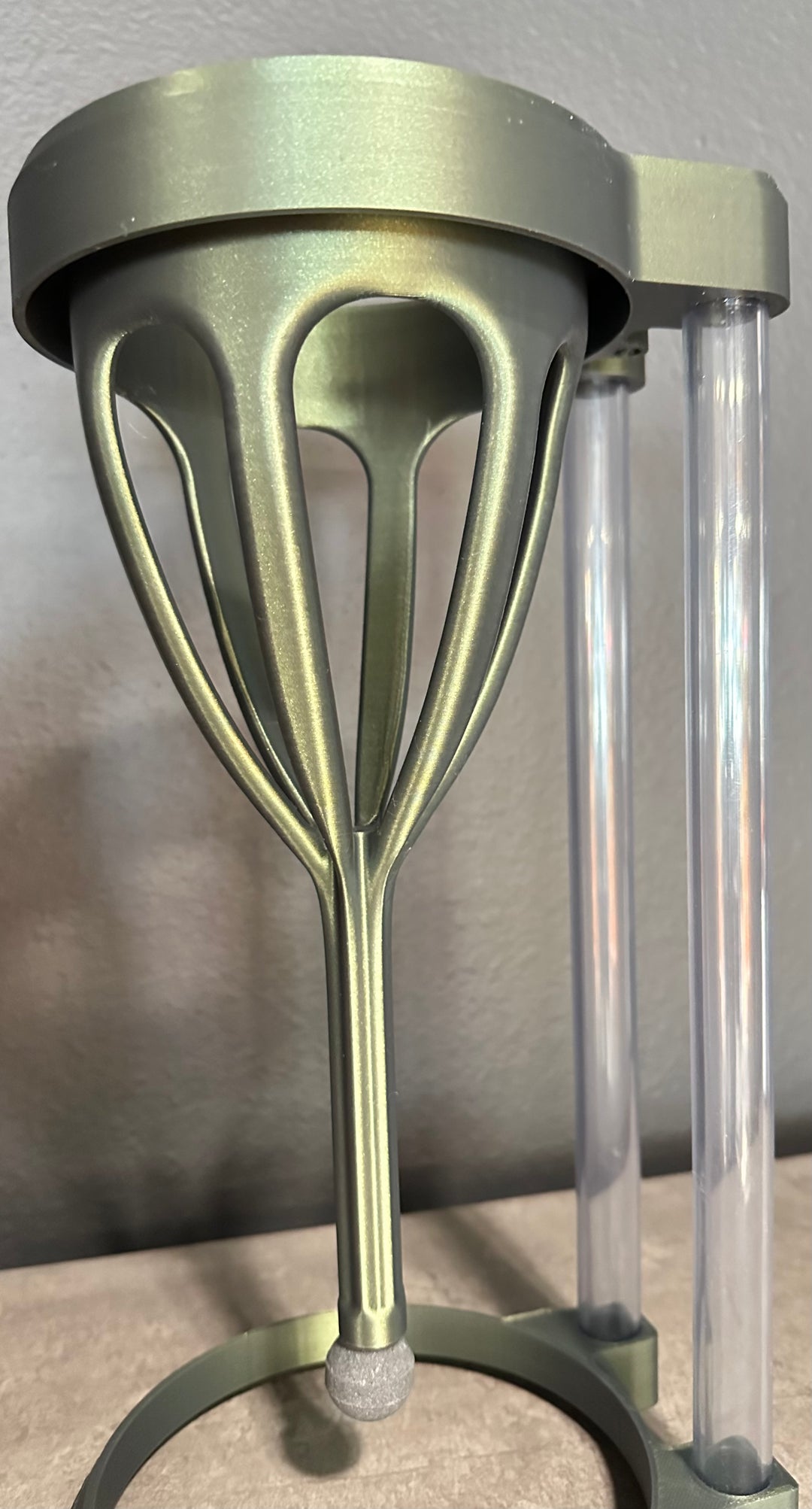 PlantDaddyGro G1 Crib upgrade to the New G2 Crib Air Stone Included - assembly required - $49.95 We pay shipping.  $10.00 credit off order if current G1 owner