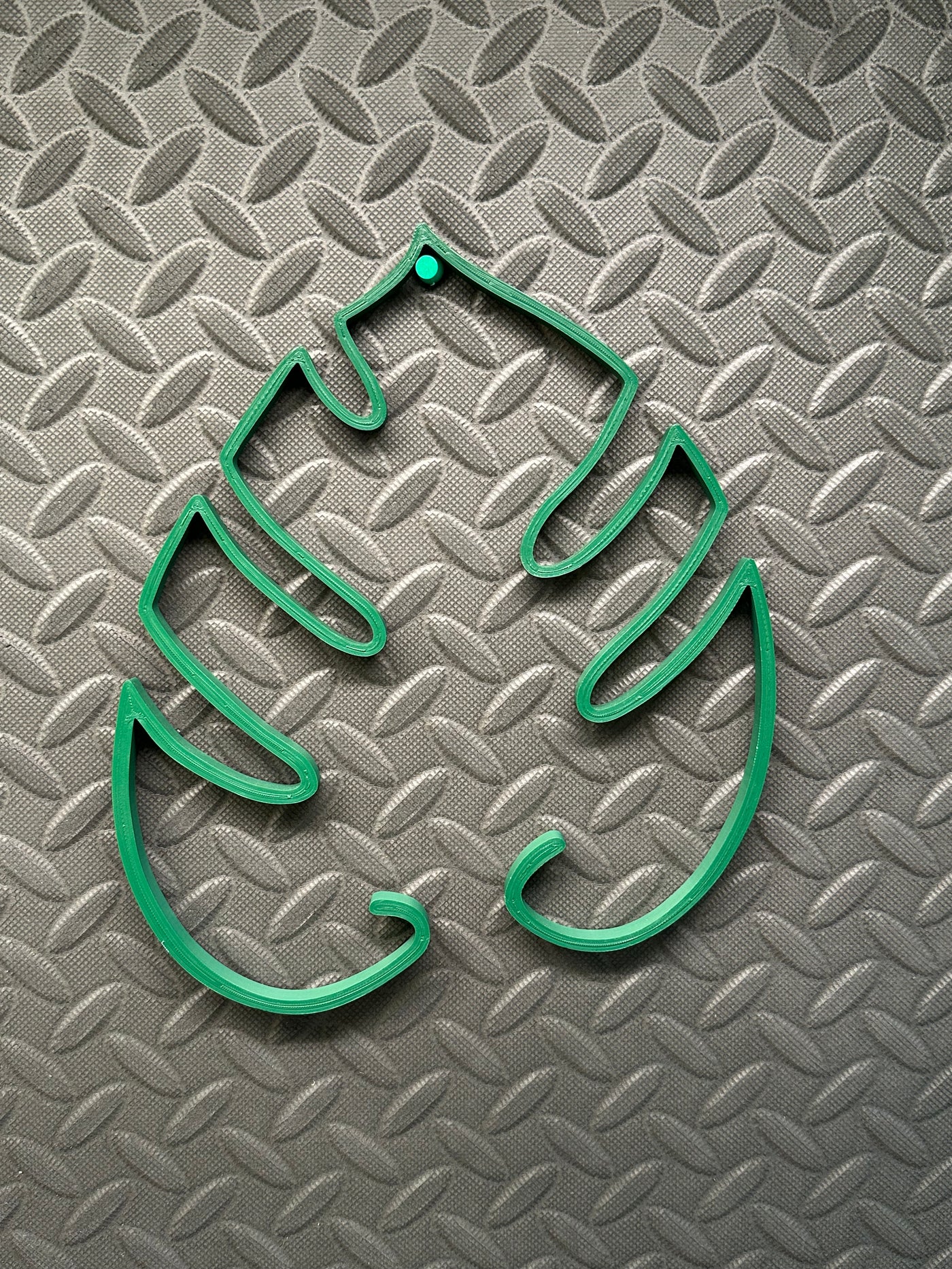 Monstera Leaf Plant Support and Decoration -  Steal Deal! -  Limited Quantity - $11.95 Free Shipping!