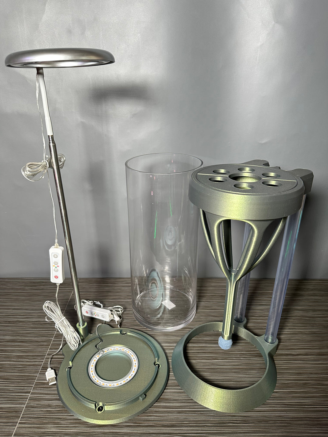 SALE!!    PLANT DADDY GRO G2-PS (PLANT STAND) System - Starlite Aurora Green - FREE FREIGHT ON THIS PRODUCT (Ships in 3 -5 days)