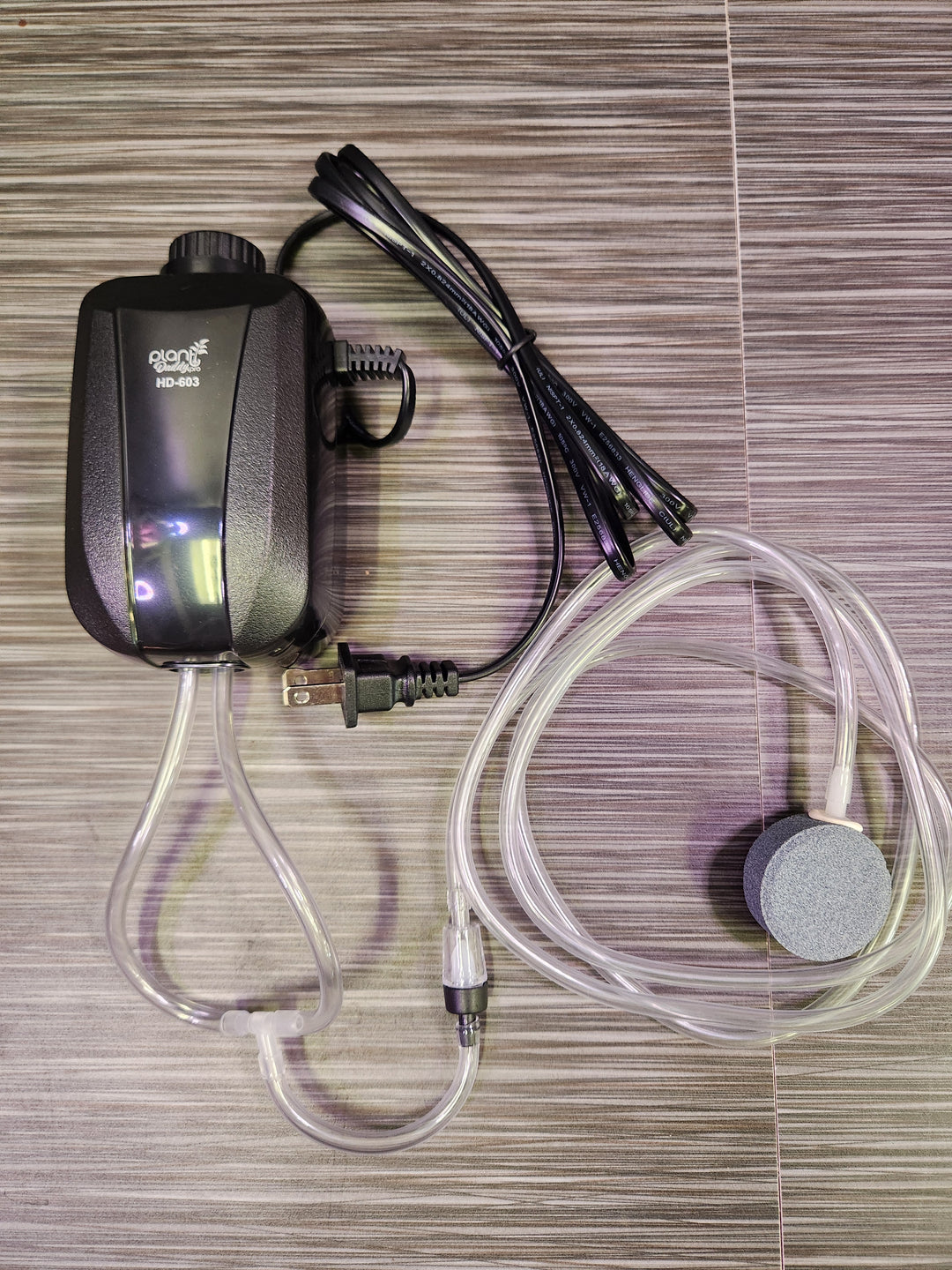 Complete Hydroponic Starter Kit (air pump + plant food) Free Shipping!